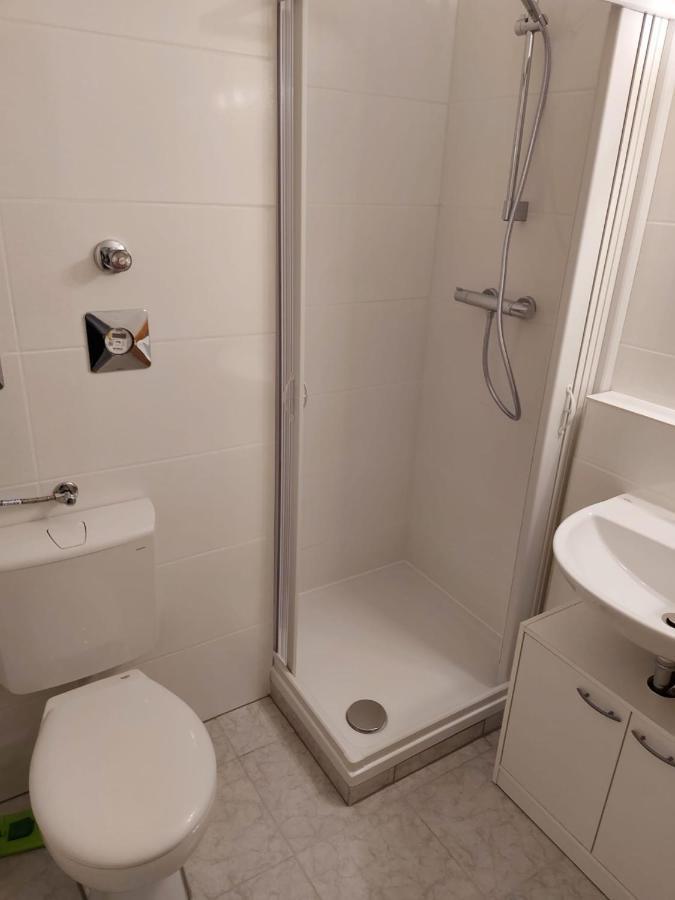 Apartment Homburg Uni-Naehe Exteriör bild
