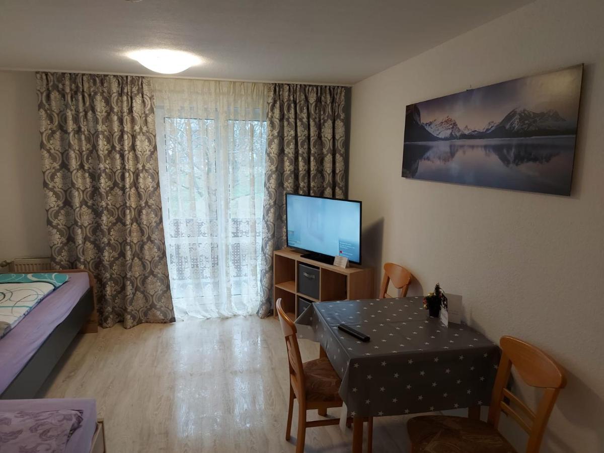 Apartment Homburg Uni-Naehe Exteriör bild